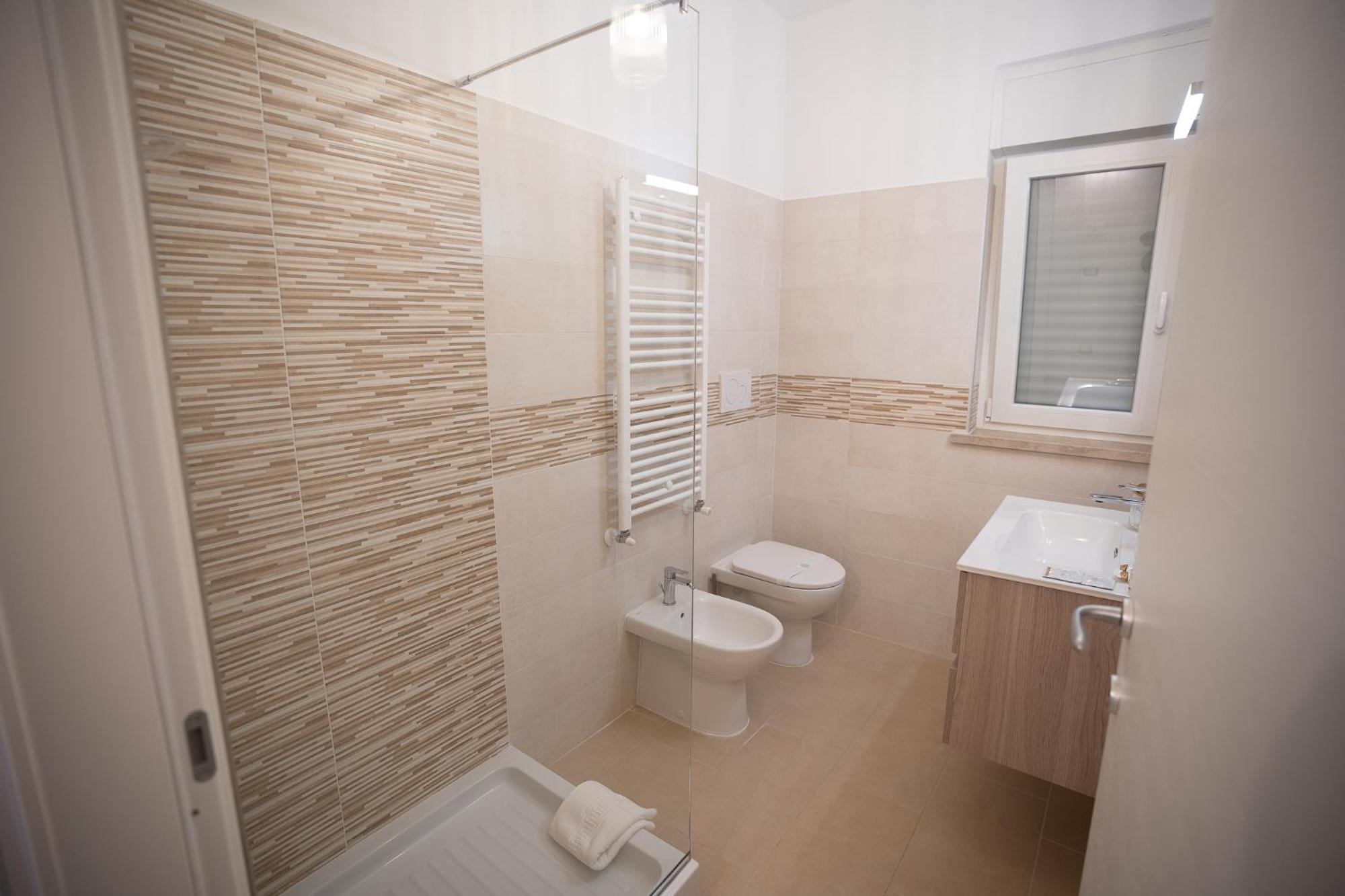 Airport Noa Modern Home Фиумичино Екстериор снимка